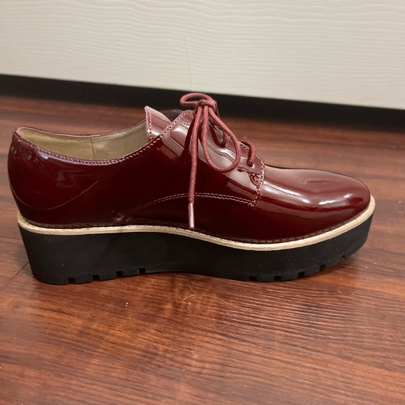 Leather Shoes - Picture 6 of 6